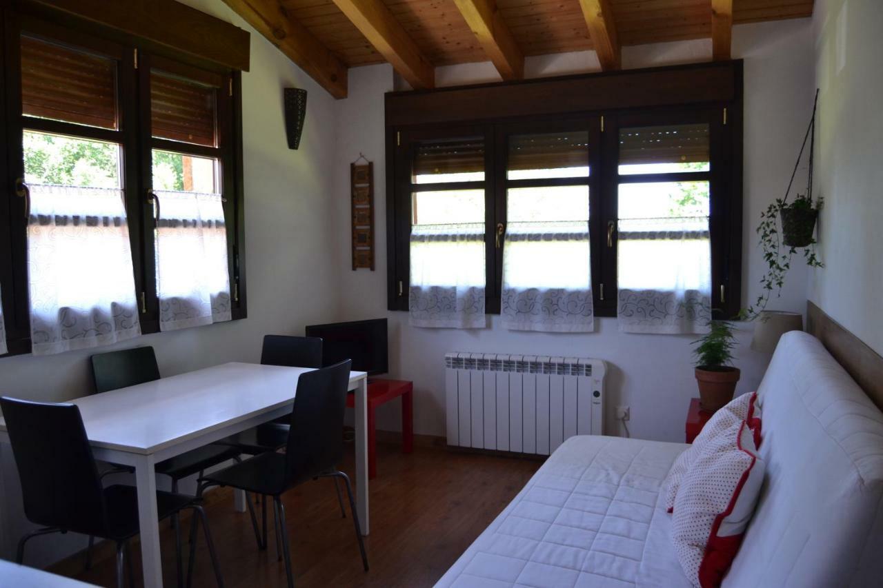 Apartamentos Rurales La Cirigueena Oles 외부 사진